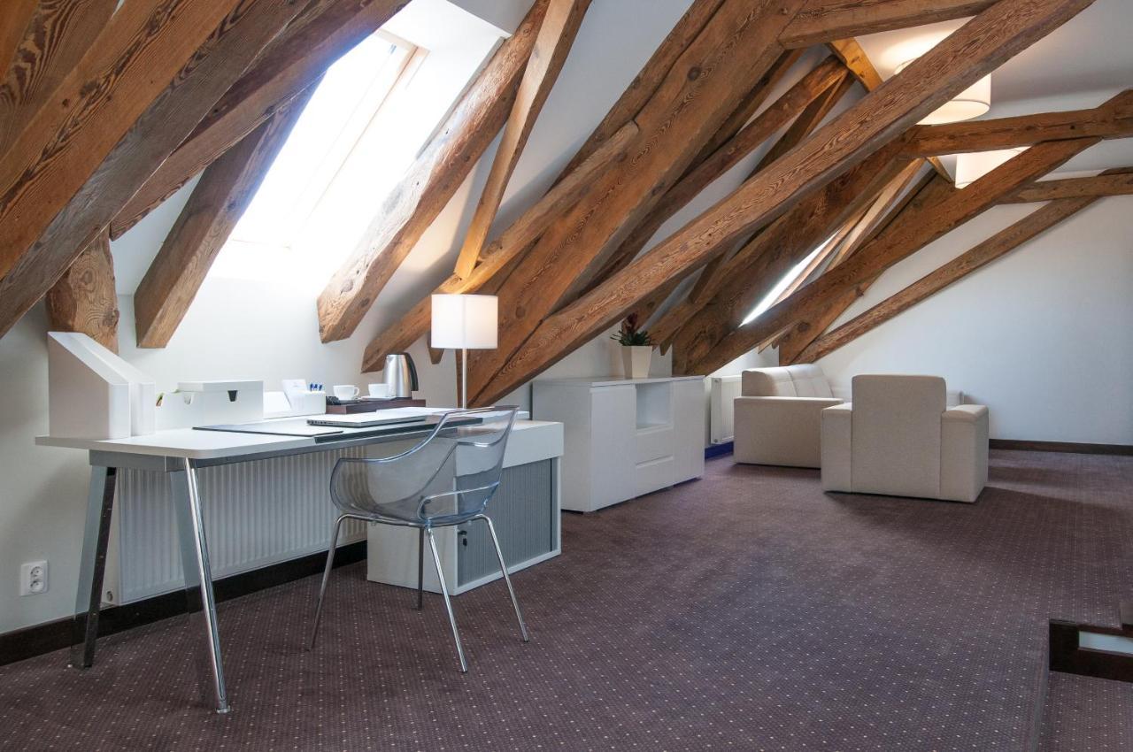 B&B Wieniawa Parking I Sniadanie W Cenie! Breakfast And Parking Included! Leszno  Exterior foto